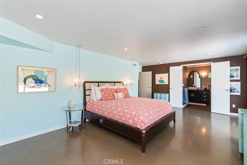 MLS #IG25135117 img 25