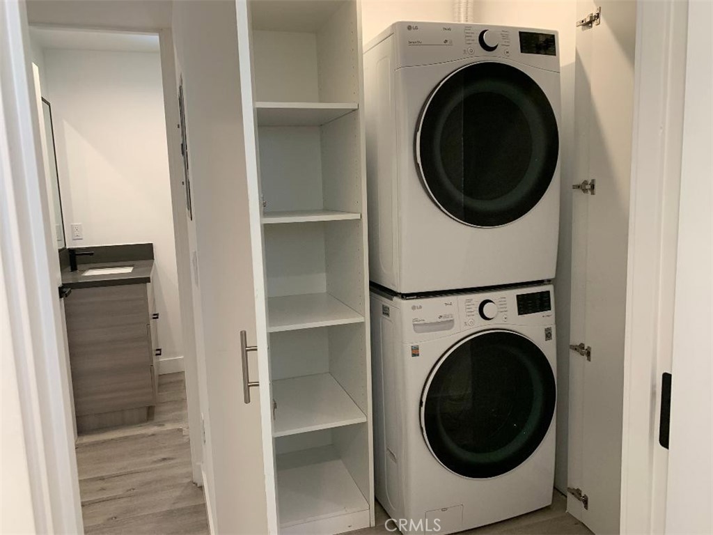 MLS #SR25112943 img 1