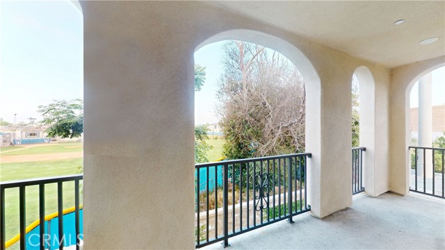 2750 W 182nd Street, Torrance CA: https://media.crmls.org/medias/ab93a727-5187-45d4-9197-c2e4d319ce73.jpg