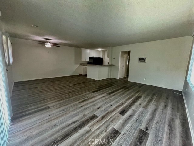 685 E Vista Chino, Palm Springs CA: https://media.crmls.org/medias/ab94336b-d3a6-48cd-8737-7de449b28df1.jpg