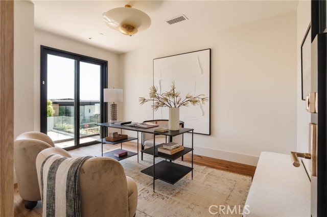 876 5th Street, Manhattan Beach, California 90266, 5 Bedrooms Bedrooms, ,6 BathroomsBathrooms,Residential,For Sale,5th,SB25164993