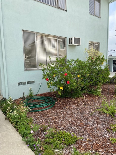 Detail Gallery Image 7 of 10 For 1032 Arcadia Ave, Arcadia,  CA 91007 - 2 Beds | 1 Baths