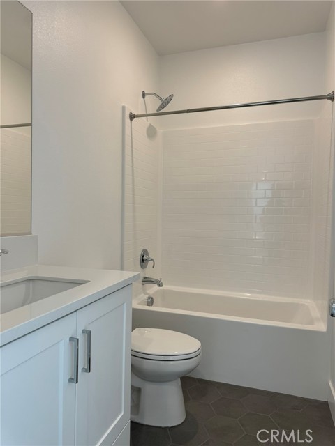 Detail Gallery Image 27 of 40 For 114 Seep, Irvine,  CA 92618 - 4 Beds | 4 Baths