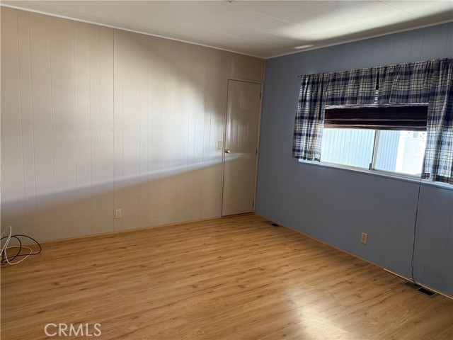 Detail Gallery Image 11 of 14 For 1083 via Del Mesa, Hemet,  CA 92543 - 2 Beds | 2 Baths