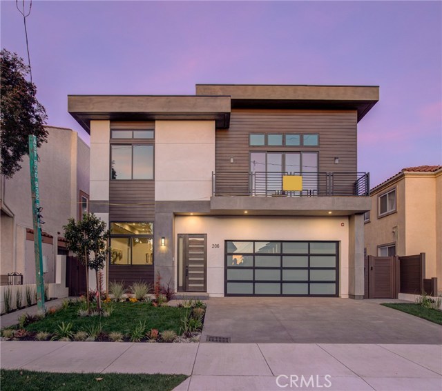 206 Juanita Avenue, Redondo Beach, California 90277, 4 Bedrooms Bedrooms, ,3 BathroomsBathrooms,Residential,Sold,Juanita,PV20030908