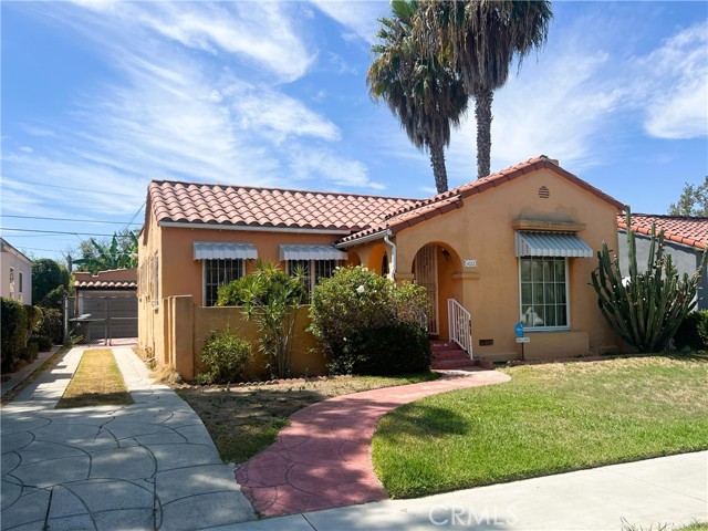 Detail Gallery Image 1 of 1 For 4223 6th Ave, Los Angeles,  CA 90008 - 2 Beds | 1 Baths