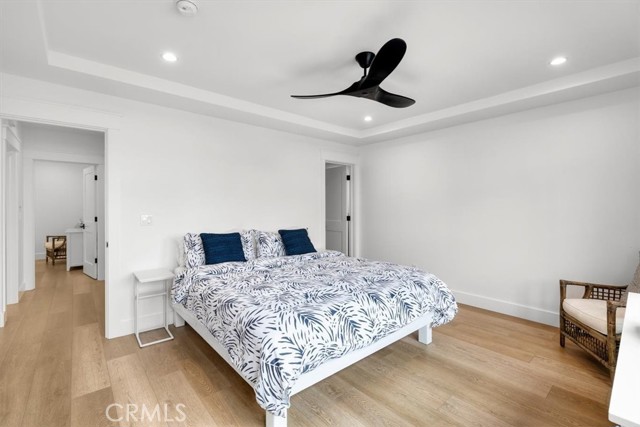 2406 Silverstrand Avenue, Hermosa Beach CA: https://media.crmls.org/medias/ab9758bb-d366-44d8-8403-37733442c66d.jpg