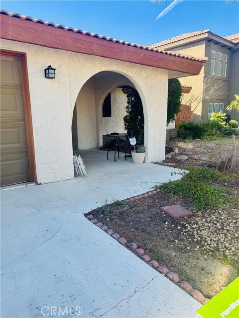 Front Image Thumbnail for CRHD26022782