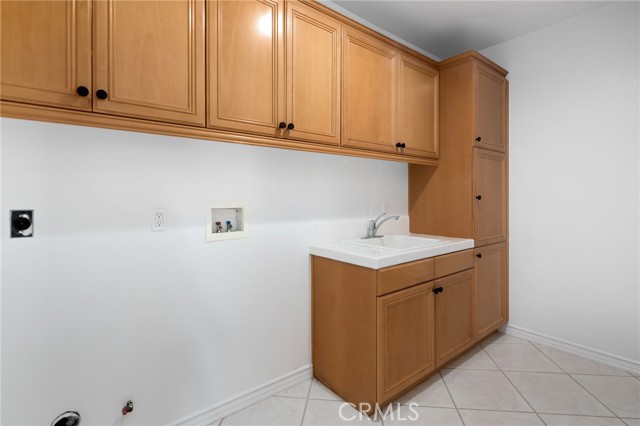 Ab97d8ff 9dbb 474f 95d5 7977cb72db69