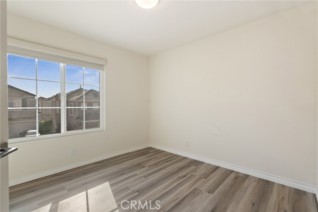 Detail Gallery Image 17 of 24 For 24 Rue De Nicole, Lake Forest,  CA 92610 - 3 Beds | 2/1 Baths