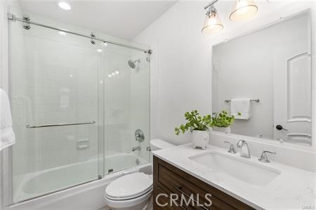 https://media.crmls.org/medias/ab98f927-3b0e-4cfb-89ee-423ff8400654.jpg?preset=X-Large