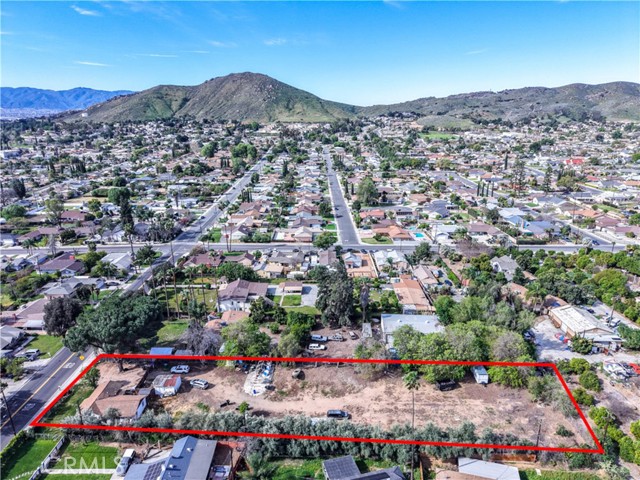 Detail Gallery Image 5 of 10 For 11257 Norwood Ave, Riverside,  CA 92505 - 3 Beds | 1 Baths