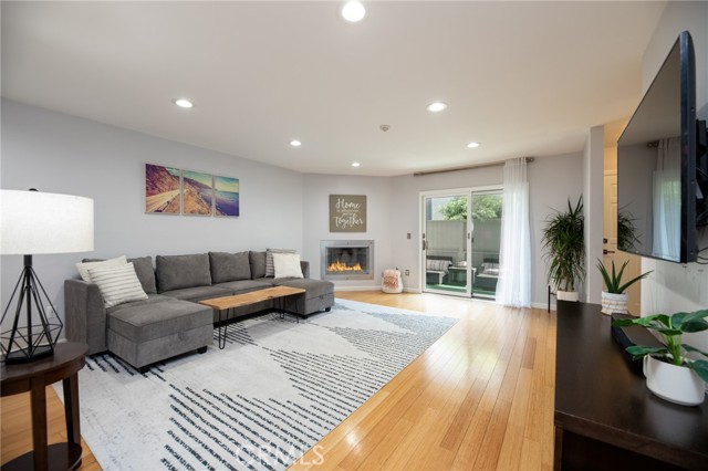 2617 Ruhland Avenue, Redondo Beach, California 90278, 2 Bedrooms Bedrooms, ,1 BathroomBathrooms,Residential,Sold,Ruhland,SB23059783