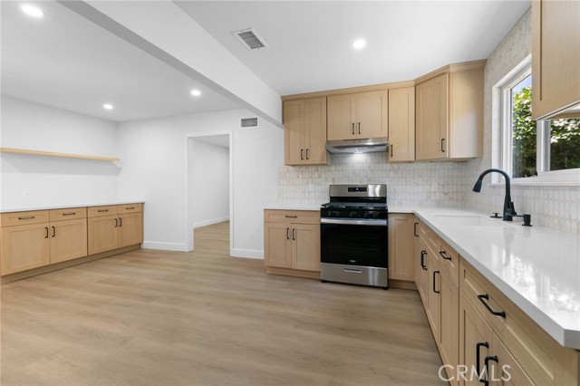 1777 Ash Drive, Monterey Park CA: https://media.crmls.org/medias/ab9bbdbd-beca-44f0-97da-eb74fe7ea5ca.jpg