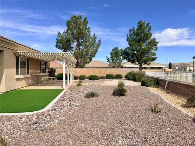 Detail Gallery Image 29 of 34 For 10906 Rockaway Glen, Apple Valley,  CA 92308 - 2 Beds | 2/1 Baths