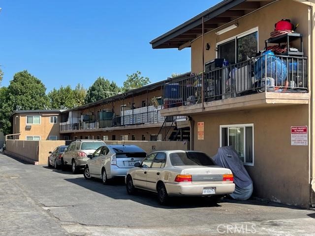 7323 Independence Avenue, Canoga Park, California 91303, ,Multi-Family,For Sale,Independence,BB24057830