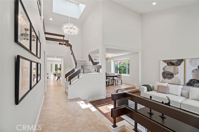 Detail Gallery Image 4 of 36 For 16 Harrisburg, Irvine,  CA 92620 - 5 Beds | 3 Baths