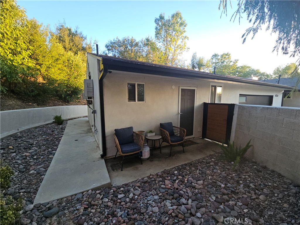 4536 Argentine Road — Modern