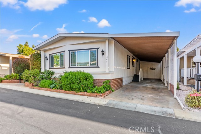 Detail Gallery Image 4 of 41 For 5200 Irvine #401,  Irvine,  CA 92620 - 2 Beds | 2 Baths