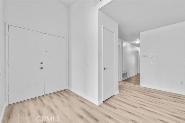 Detail Gallery Image 6 of 29 For 13388 Wisteria Pl, Chino,  CA 91710 - 4 Beds | 2 Baths