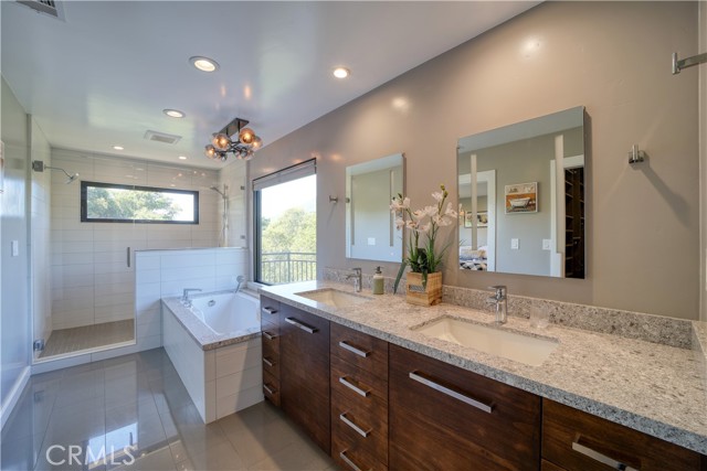 131 Serrano Heights, San Luis Obispo CA: https://media.crmls.org/medias/ab9e8a91-c1e3-46dd-bd84-e5e2ae7ee785.jpg