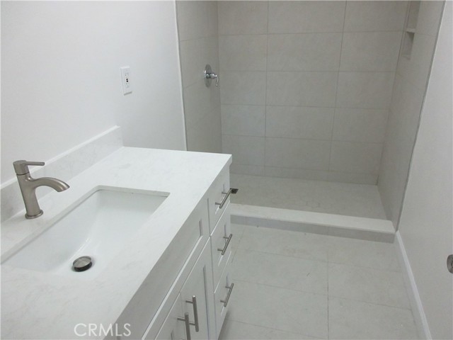 628 N Electric Avenue, Alhambra CA: https://media.crmls.org/medias/ab9f4bfb-898b-42e0-af52-9fe72389fe98.jpg