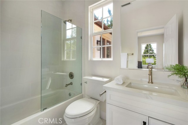26632 Alsace Drive, Calabasas CA: https://media.crmls.org/medias/ab9fb118-53c9-4da7-b7e6-60b9154149d6.jpg