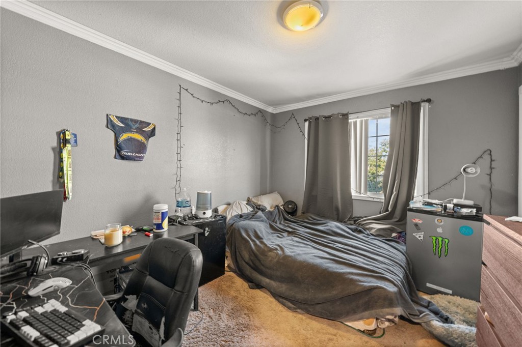 https://media.crmls.org/medias/aba0cb5c-3936-4117-acf5-cd0331015de7.jpg?preset=X-Large