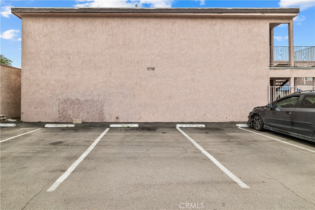 https://media.crmls.org/medias/aba13bdc-cd43-4b8d-b9a5-e45777442a33.jpg?preset=X-Large