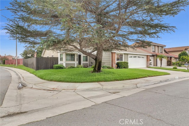 Detail Gallery Image 3 of 28 For 3901 San Lorenzo River, Ontario,  CA 91761 - 4 Beds | 2 Baths