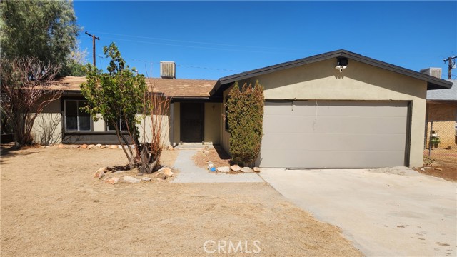 Detail Gallery Image 1 of 18 For 61610 Sunburst Dr, Joshua Tree,  CA 92252 - 3 Beds | 2 Baths