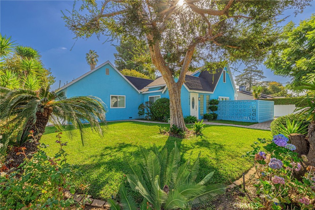 Aba299Ae 92Cd 4579 9162 08F7529Dc5B9 14156 Califa, Sherman Oaks, Ca 91401 &Lt;Span Style='BackgroundColor:transparent;Padding:0Px;'&Gt; &Lt;Small&Gt; &Lt;I&Gt; &Lt;/I&Gt; &Lt;/Small&Gt;&Lt;/Span&Gt;