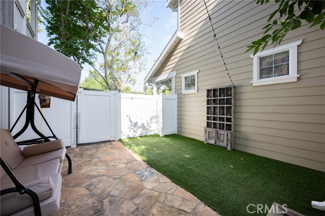 41 Ethereal Street, Ladera Ranch CA: https://media.crmls.org/medias/aba2c00e-b266-46bc-81a1-278dff47ab58.jpg