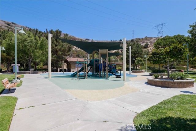 Detail Gallery Image 67 of 71 For 2571 N Skytop Ct, Orange,  CA 92867 - 3 Beds | 2/1 Baths