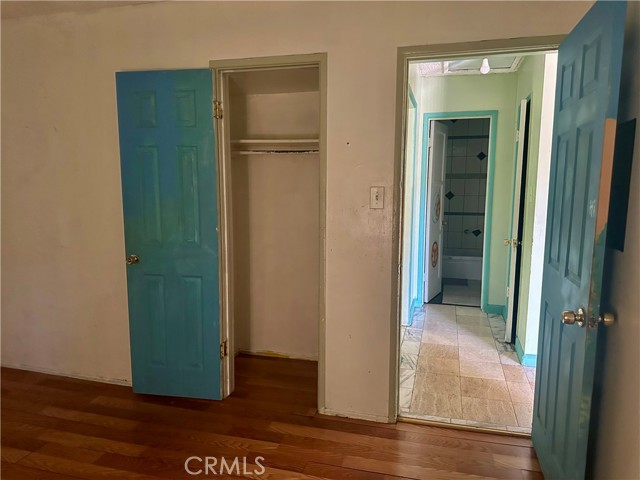 Detail Gallery Image 4 of 39 For 13608 Yukon Ave, Hawthorne,  CA 90250 - 5 Beds | 3 Baths