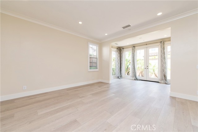 85 Birmingham, Irvine CA: https://media.crmls.org/medias/aba32b86-2496-42da-b1cd-2855c263d93e.jpg