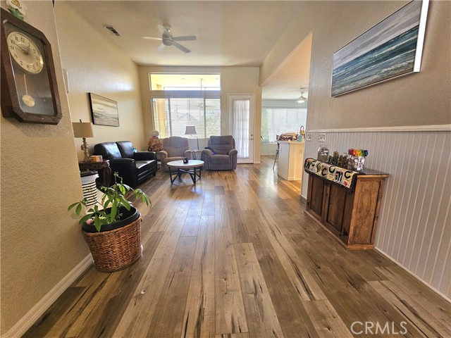 28929 Raintree Drive, Menifee CA: https://media.crmls.org/medias/aba3b193-549e-4df4-86ea-06f3504f2256.jpg