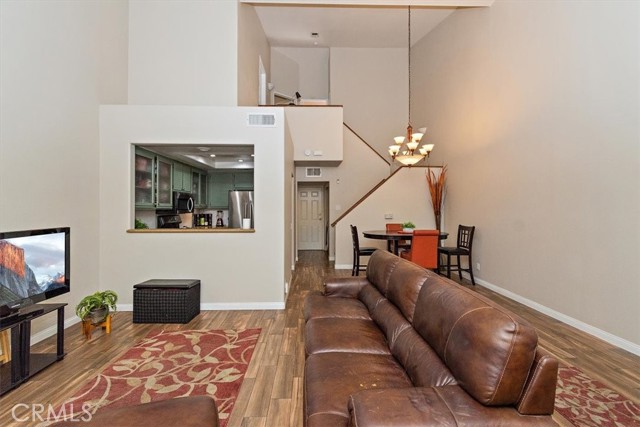 22325 Mission Circle photo 5