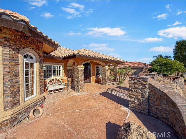 2281 Dekens Court, Blythe CA: https://media.crmls.org/medias/aba40b38-46ba-44ff-840b-562ae988fd46.jpg