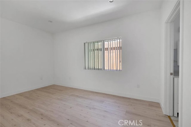 Detail Gallery Image 13 of 20 For 634 E Valencia Ave, Burbank,  CA 91501 - 2 Beds | 2 Baths