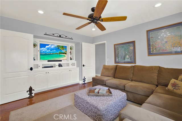 Detail Gallery Image 30 of 41 For 10859 Goldeneye Ave, Fountain Valley,  CA 92708 - 4 Beds | 2/1 Baths