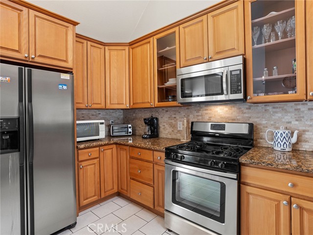 Detail Gallery Image 15 of 47 For 1121 E Wilson Ave #7,  Glendale,  CA 91206 - 3 Beds | 2/1 Baths