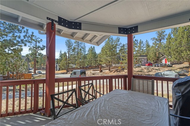 534 Highland, Big Bear Lake CA: https://media.crmls.org/medias/aba70d7d-020f-4397-953a-b18583f1a0ad.jpg