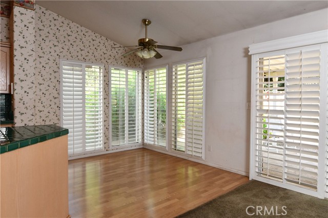 Detail Gallery Image 6 of 12 For 9260 N Green Meadows Ln, Fresno,  CA 93720 - 3 Beds | 3 Baths