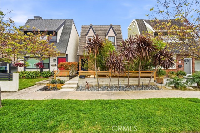 Detail Gallery Image 41 of 47 For 220 Detroit Ave, Huntington Beach,  CA 92648 - 3 Beds | 2/1 Baths