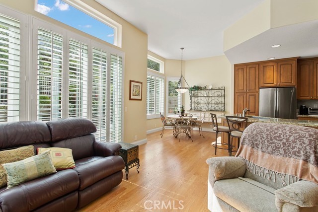21432 Bastia, Mission Viejo CA: https://media.crmls.org/medias/aba8cb17-4cca-47f7-9e10-ae1c22c14d20.jpg