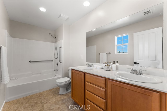 Detail Gallery Image 28 of 43 For 42570 72nd St, Lancaster,  CA 93536 - 4 Beds | 2/1 Baths