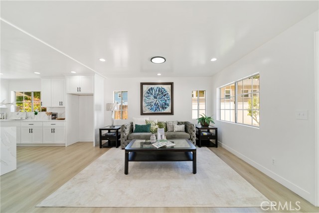 Detail Gallery Image 3 of 19 For 347 Stedman Pl, Monrovia,  CA 91016 - 3 Beds | 3 Baths