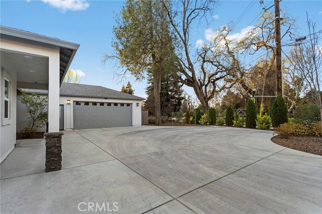 Detail Gallery Image 3 of 56 For 1345 W Lindo, Chico,  CA 95926 - 4 Beds | 3 Baths