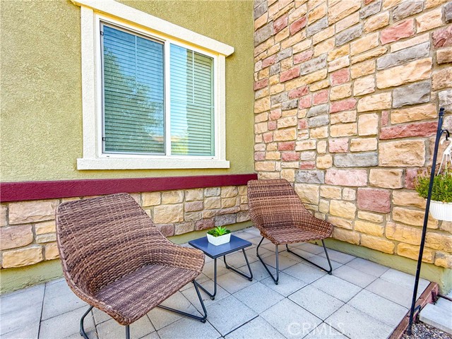 Detail Gallery Image 3 of 49 For 12769 Eastern Shore Dr, Corona,  CA 92880 - 5 Beds | 3 Baths